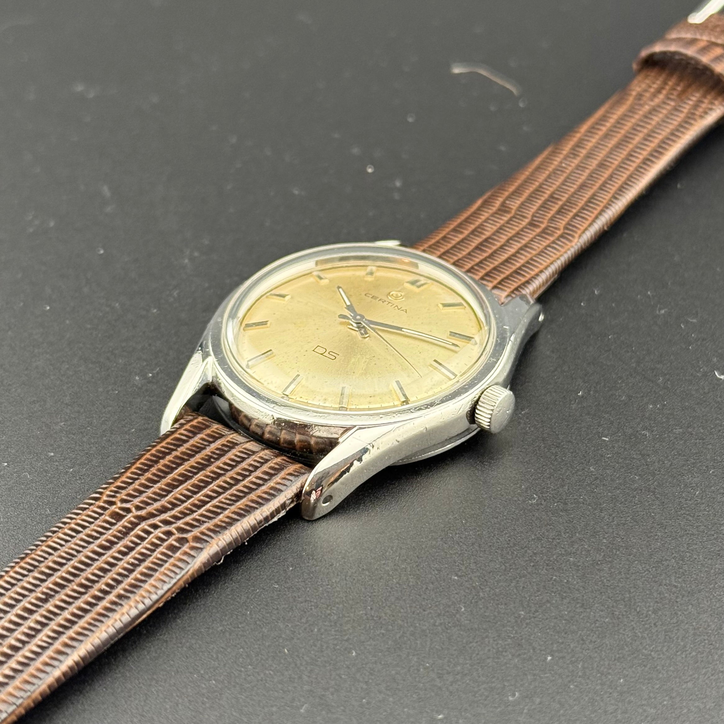 Certina DS à remontage Manuel – 1965