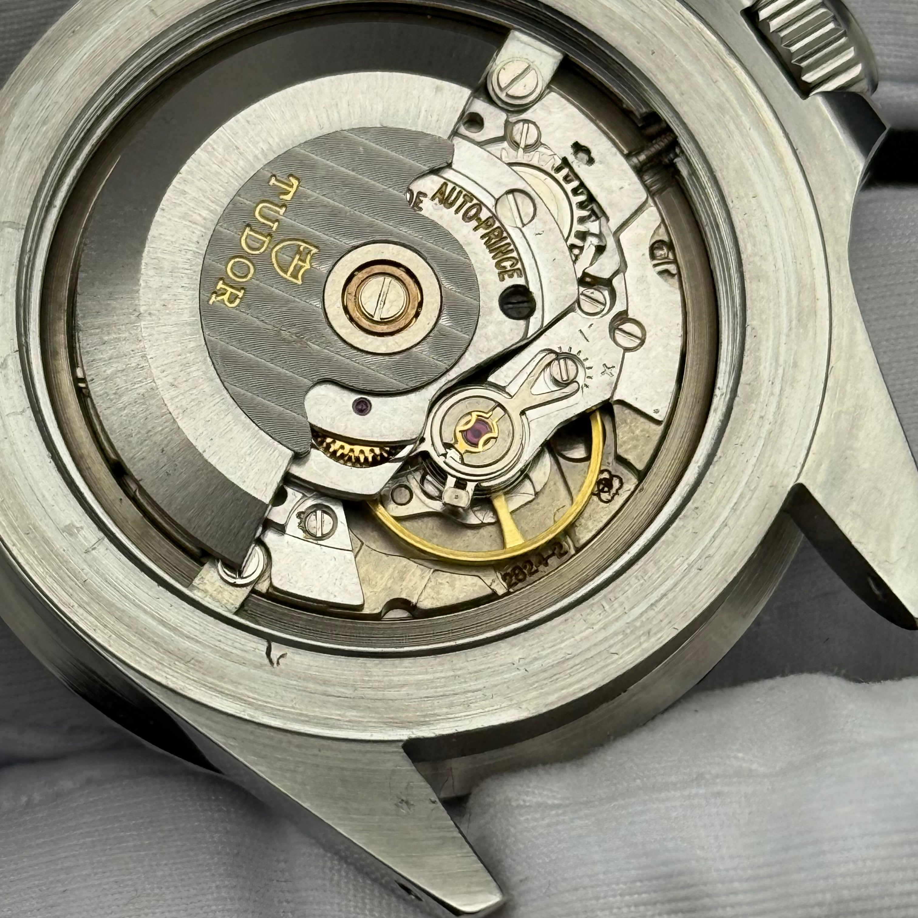 Tudor Submariner 79090