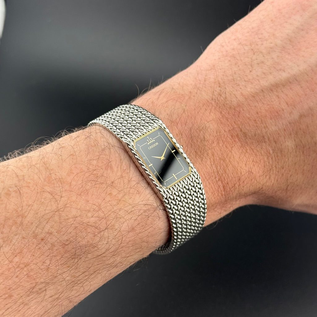 Credor – 2F70-5330 (black dial, box & papers) – 1981