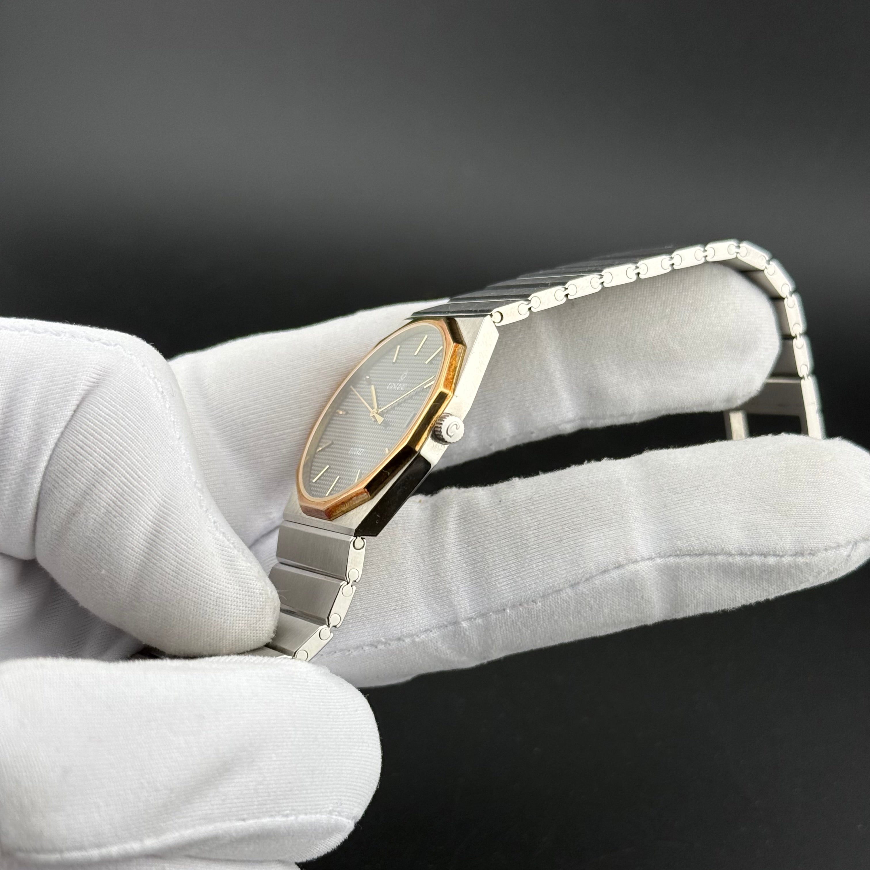 Concord – Mariner SG - Black Dial 18k Yellow Gold Bezel – 1980s