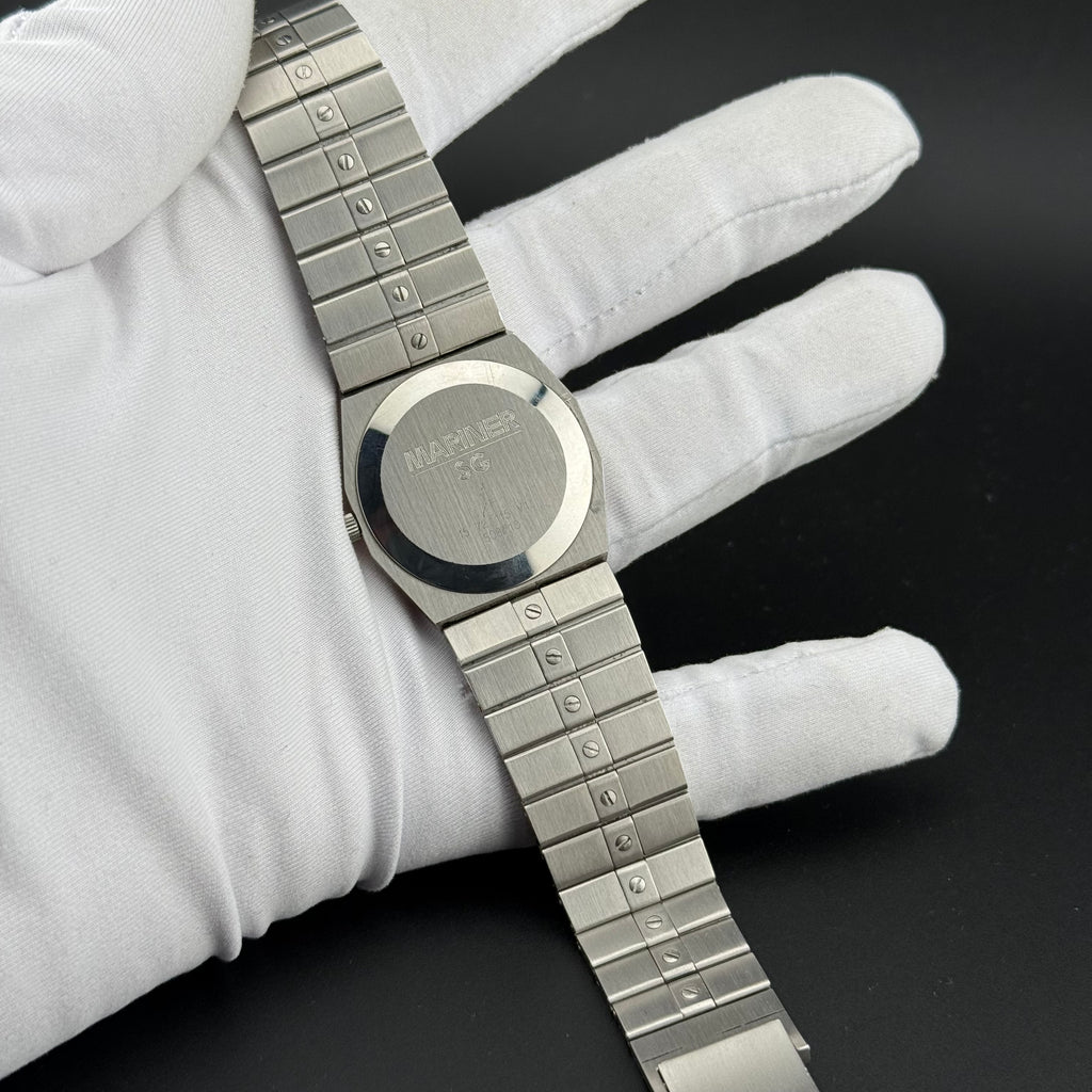 Concord – Mariner SG - Black Dial 18k Yellow Gold Bezel – 1980s