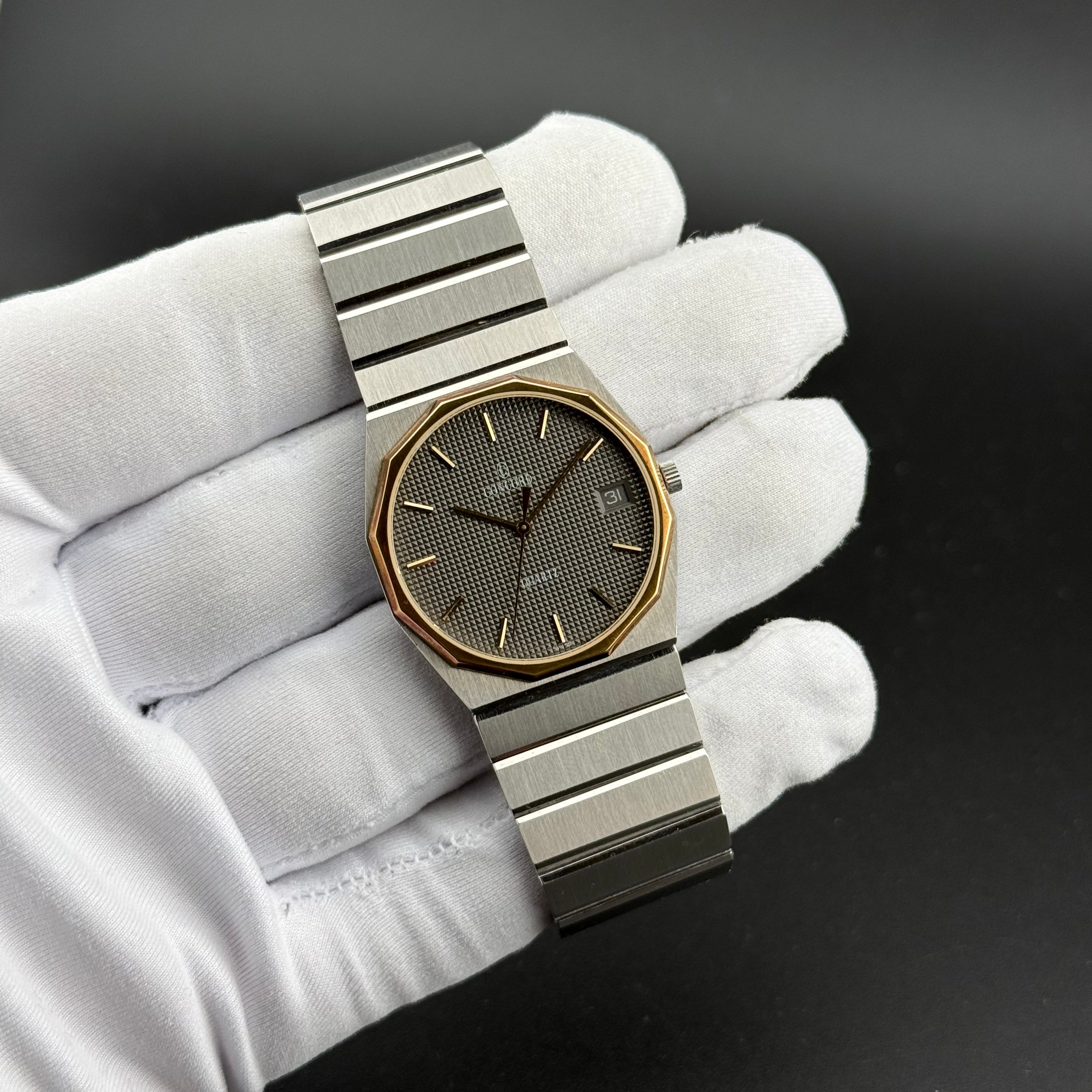 Concord – Mariner SG - Black Dial 18k Yellow Gold Bezel – 1980s