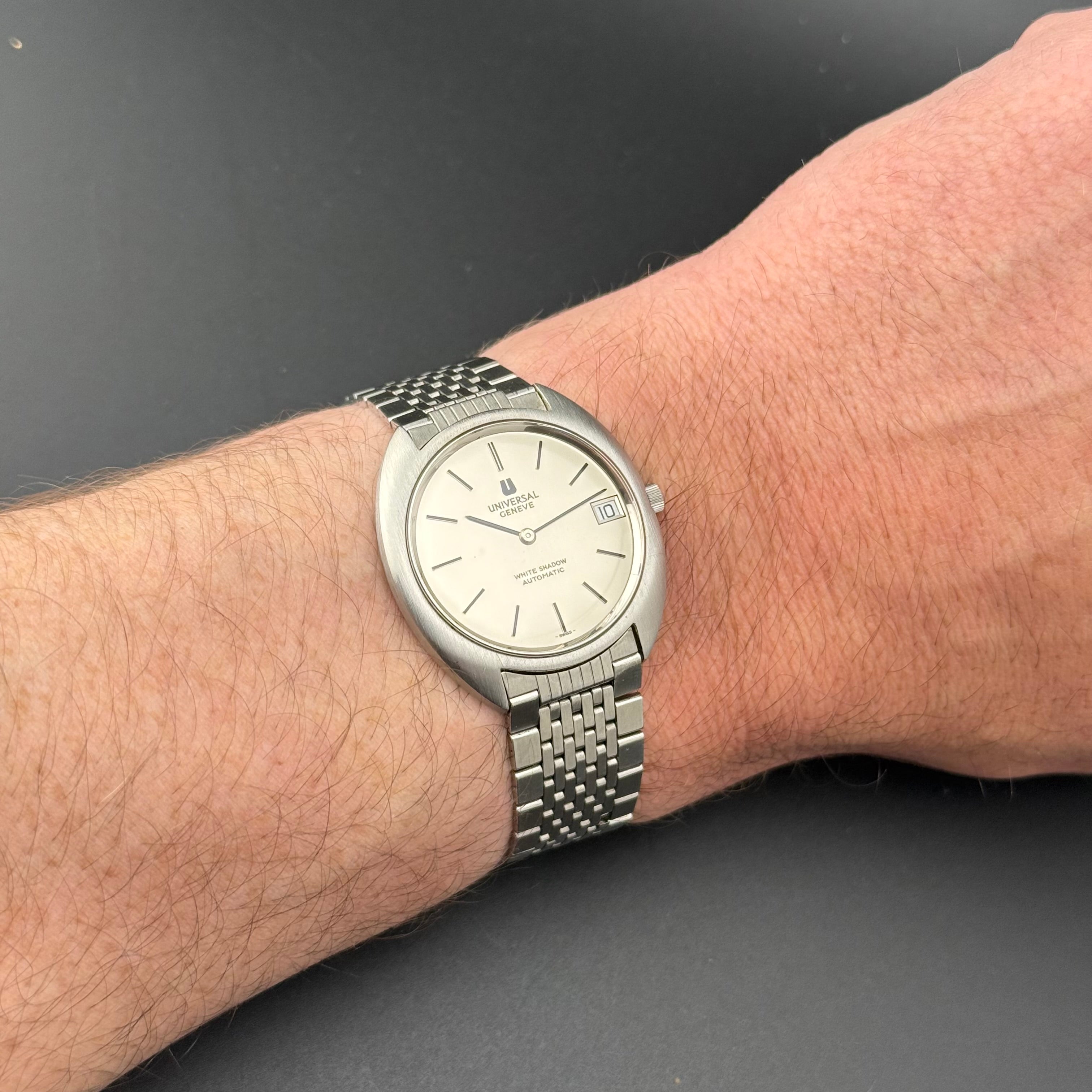 Universal Genève – White Shadow C-Shape - GF bracelet