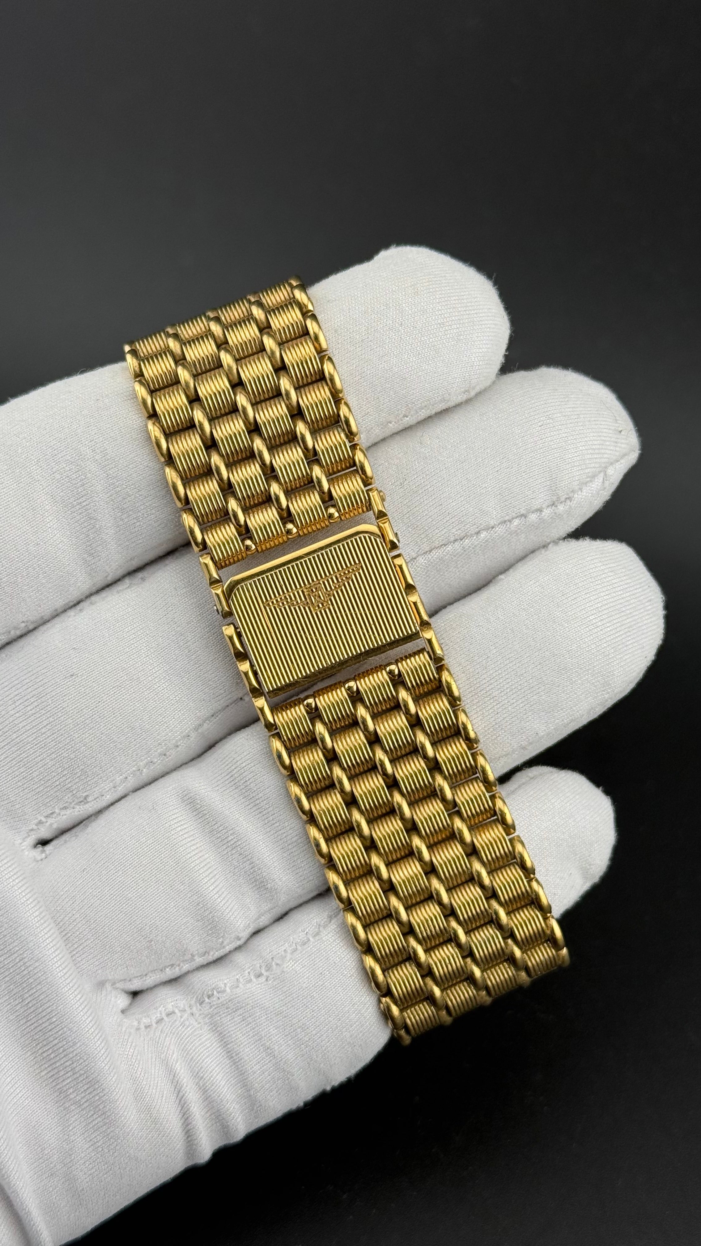 Longines – Tank Quartz – 1980s