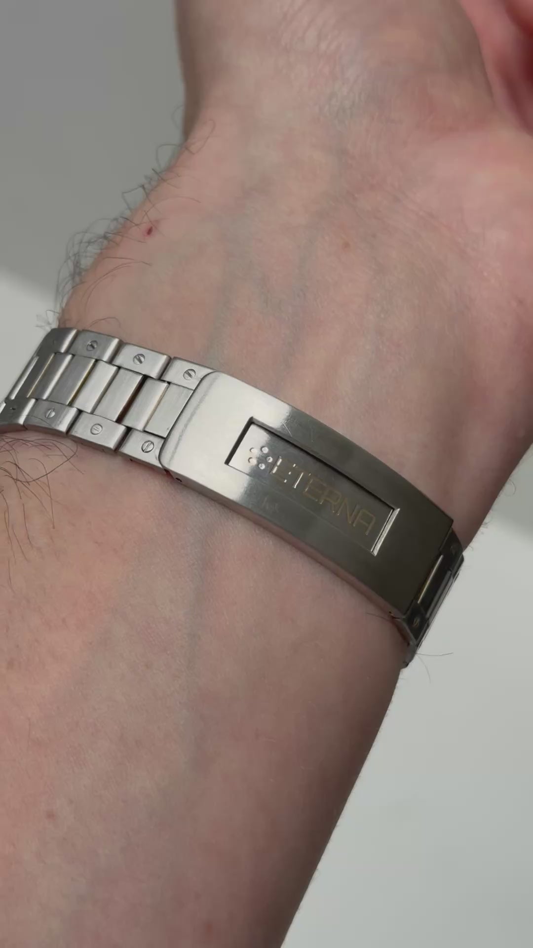 Eterna – Executive 4000 Two Tone – 1980s